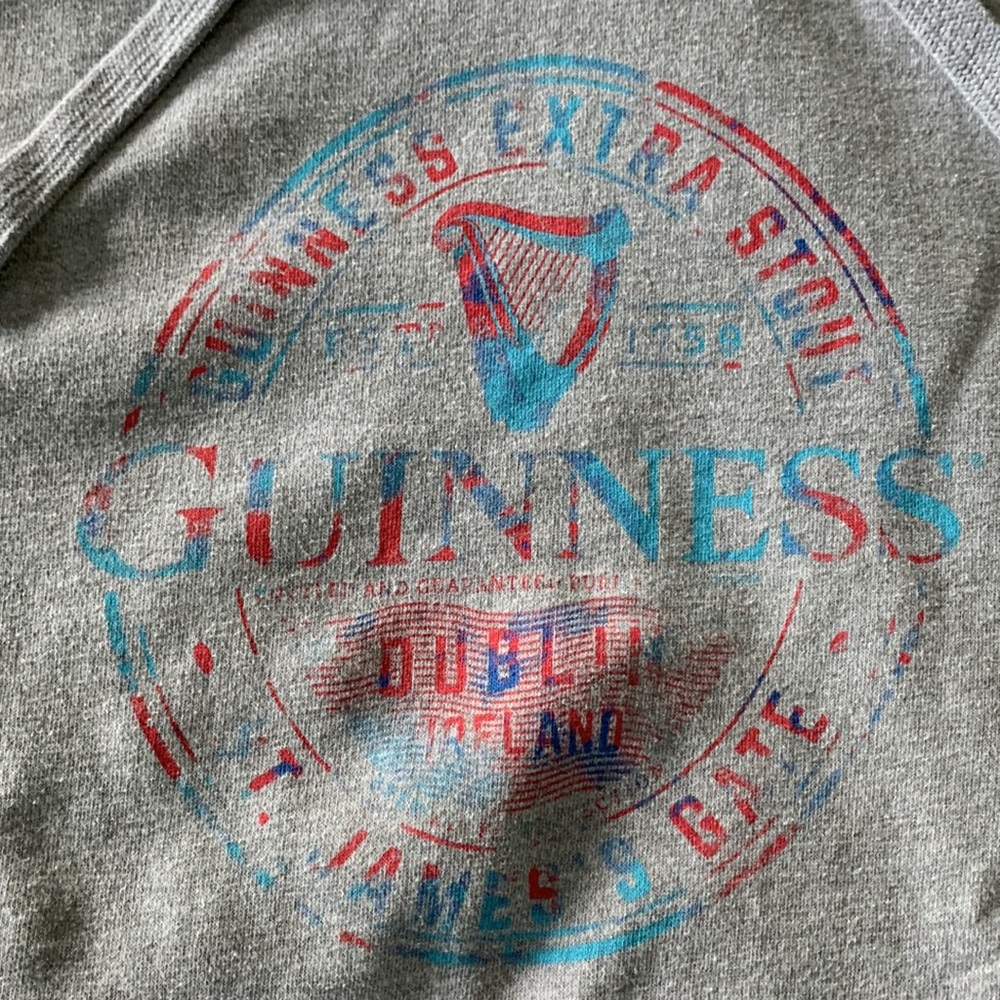 GUINNESS | Saint James Gate Guinness brewery SMALL hooded sweatshirt from Dublin